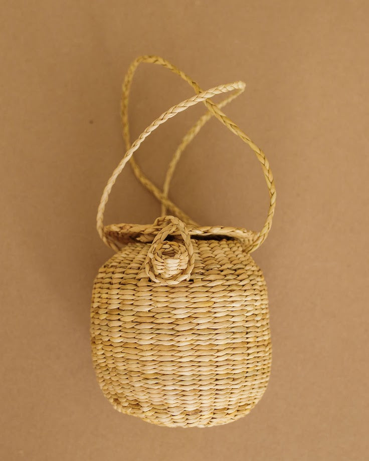 Small crossbody seagrass bag