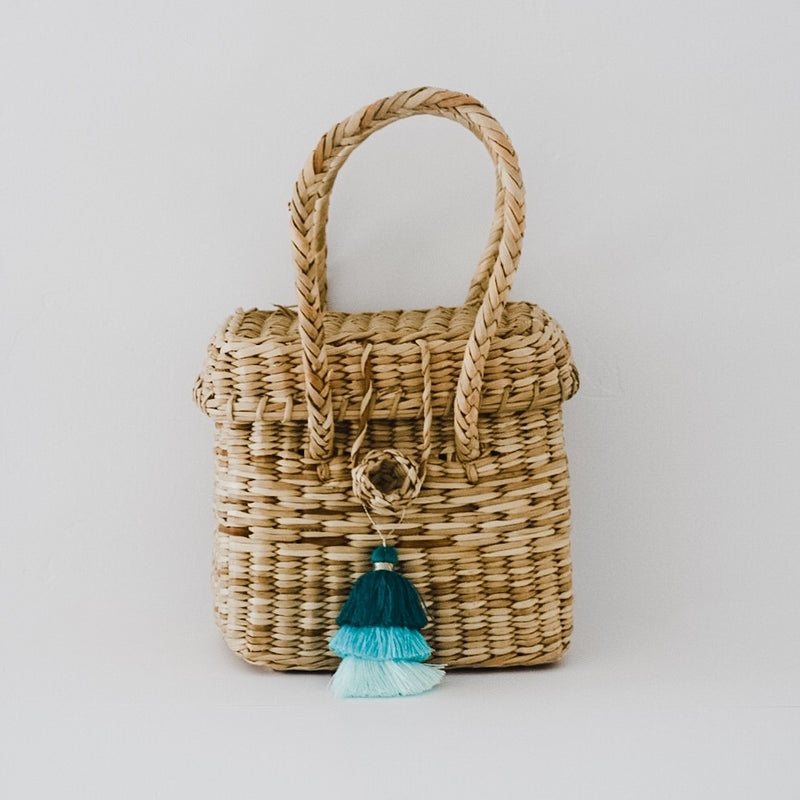 Mini carryon seagrass basket
